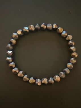 Handmade Bead Stretch Bracelet - Metallic Gray